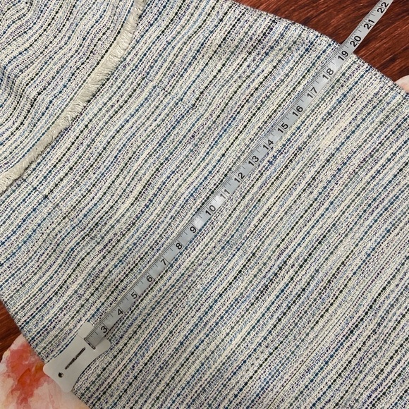 ANN TAYLOR FACTORY - Striped Tweed Sheath Dress with Fringe 6P - Picture 3 of 8